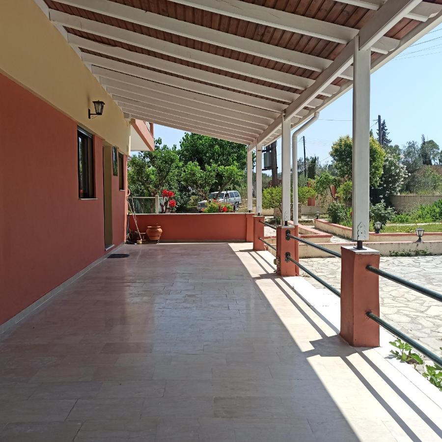 Perivólion Foteinos Apartments מראה חיצוני תמונה