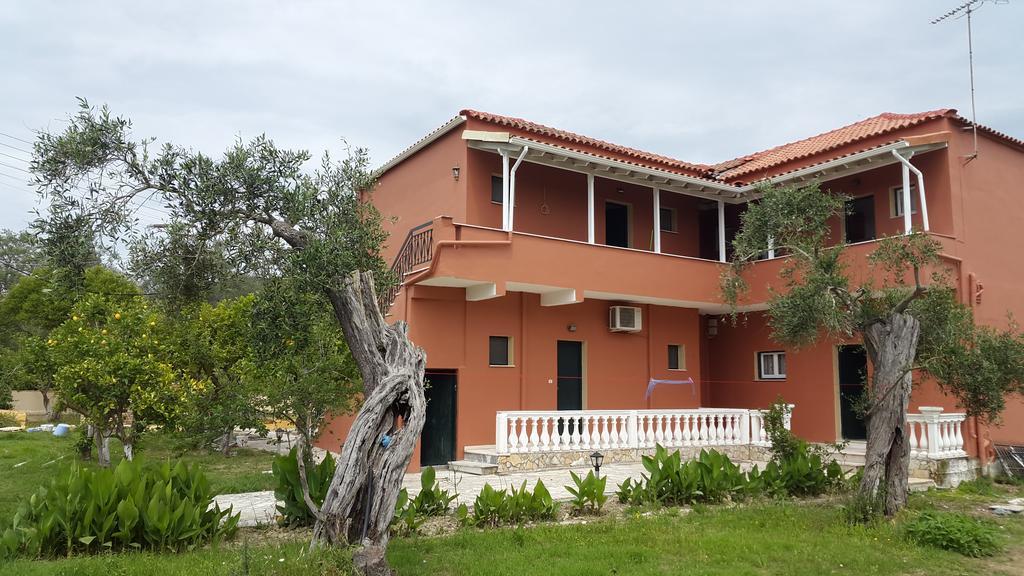 Perivólion Foteinos Apartments מראה חיצוני תמונה